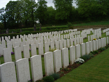 Mesnil communal cemetery extension #2/3